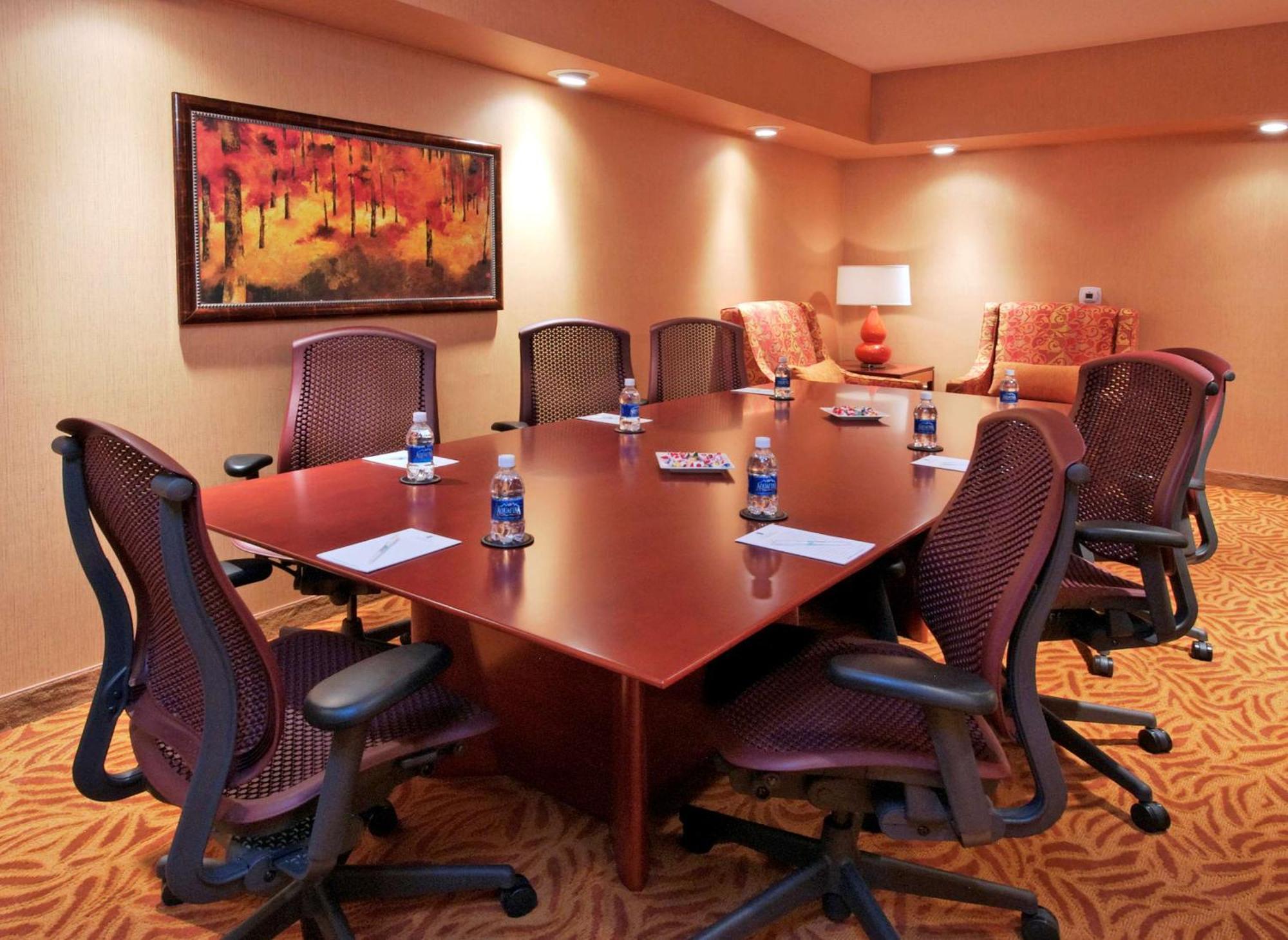 Embassy Suites Omaha- La Vista/ Hotel & Conference Center Экстерьер фото
