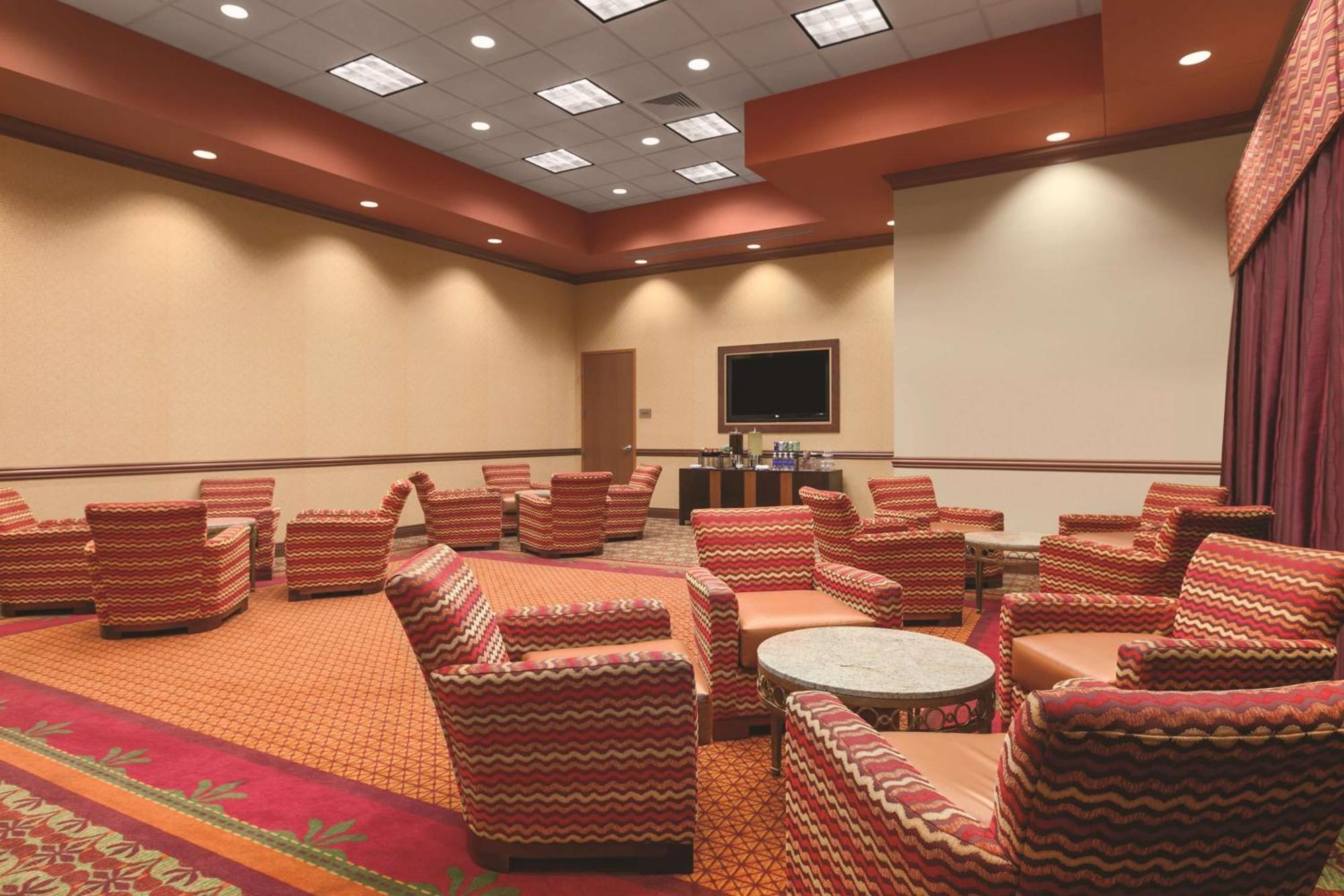 Embassy Suites Omaha- La Vista/ Hotel & Conference Center Экстерьер фото