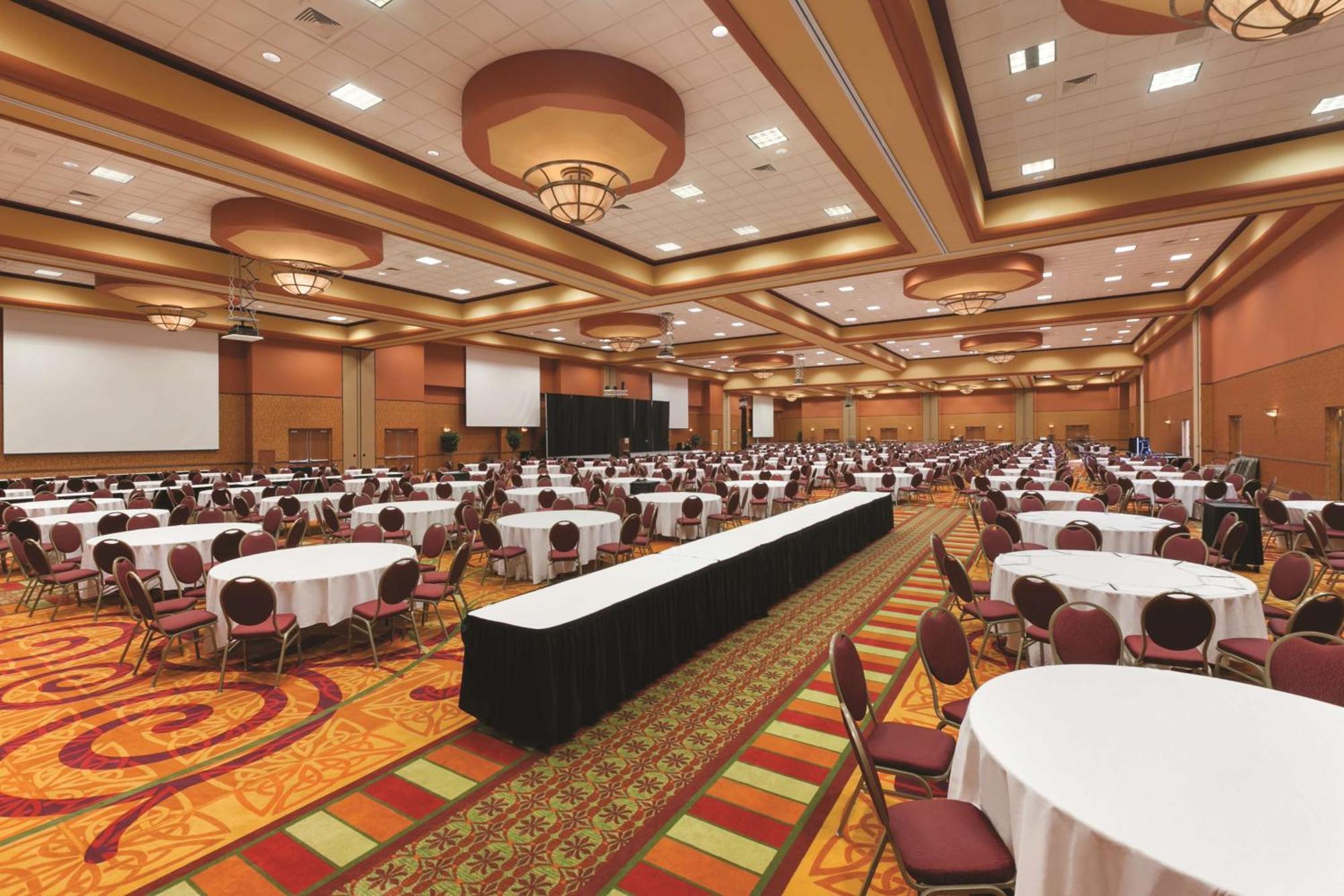 Embassy Suites Omaha- La Vista/ Hotel & Conference Center Экстерьер фото