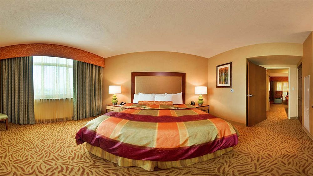 Embassy Suites Omaha- La Vista/ Hotel & Conference Center Экстерьер фото